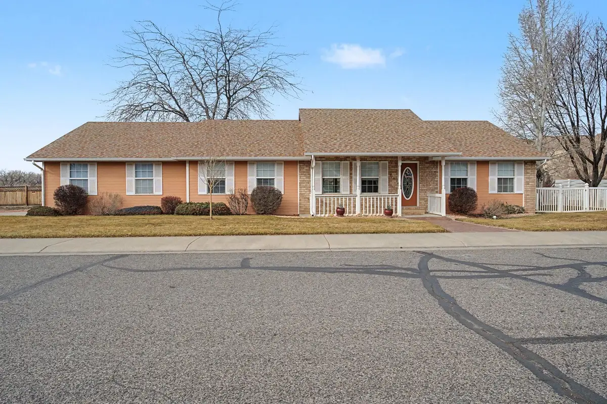 818 Elberta Avenue, Palisade, CO 81526 - #1