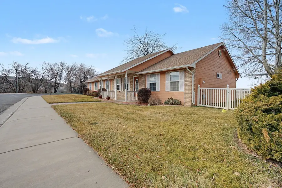 818 Elberta Avenue, Palisade, CO 81526 - #2