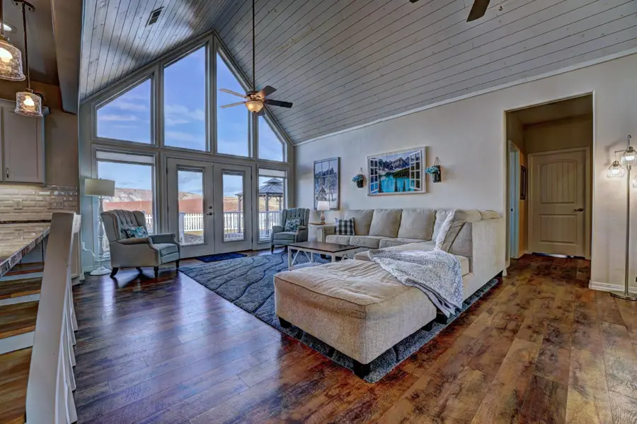 421 35 Road, Palisade, CO 81526 - #3