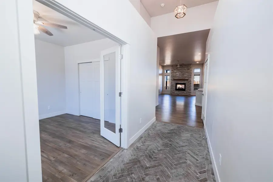 688 Woodworth Court, Grand Junction, CO 81506 - #3