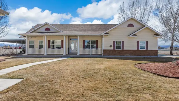 67196 Sunnyside Road, Montrose, CO 81401
