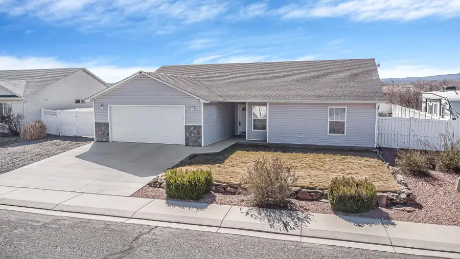 2827 B 3/10 Road, Grand Junction, CO 81503 - #3