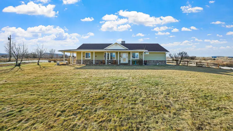 1392 M 1/4 Road, Loma, CO 81524 - #3