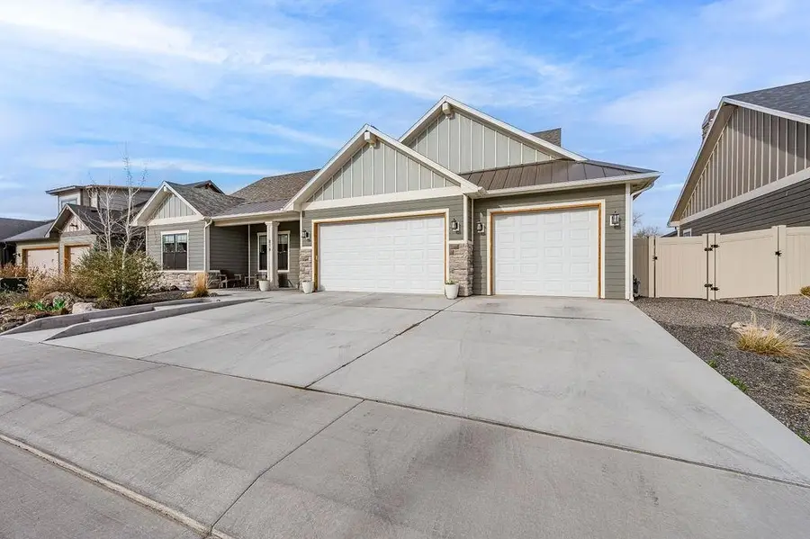 819 Red Apple Road, Grand Junction, CO 81505 - #3