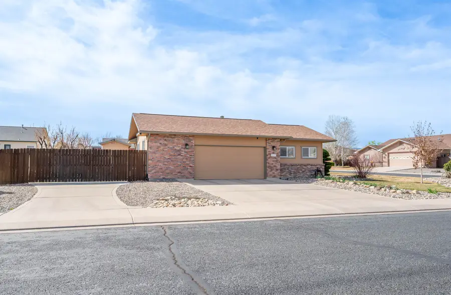 2977 Mesa Crest Place, Grand Junction, CO 81503 - #3