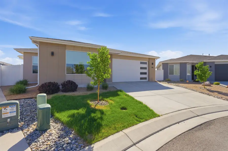 392 Silver Creek Lane, Grand Junction, CO 81504 - #2
