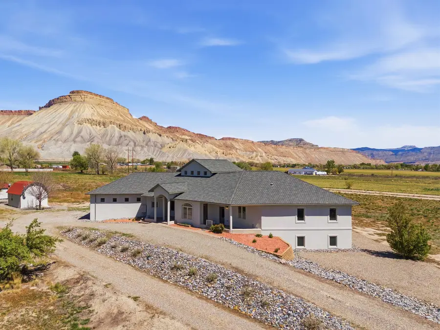 668 33 3/4 Road, Clifton, CO 81520 - #3