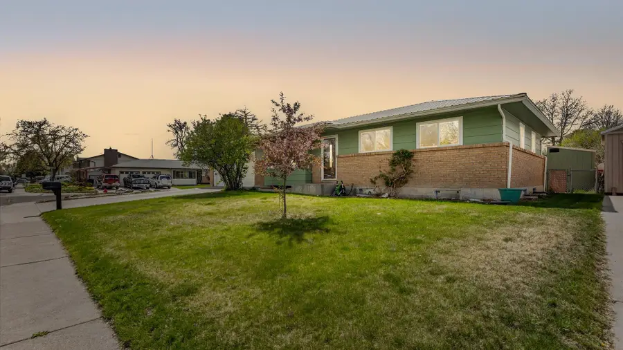 1424 Dover Road, Montrose, CO 81401 - #2