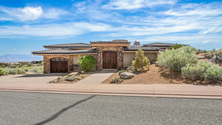 325 Hearthstone Court, Grand Junction, CO 81507 - #2