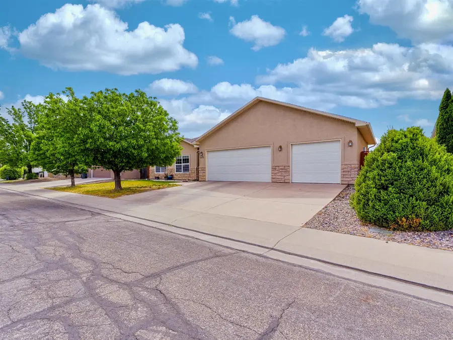 2505 Pierce Avenue, Grand Junction, CO 81505 - #2