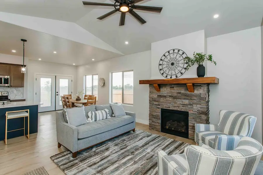 1549 Excelsior Creek Avenue, Montrose, CO 81401 - #2