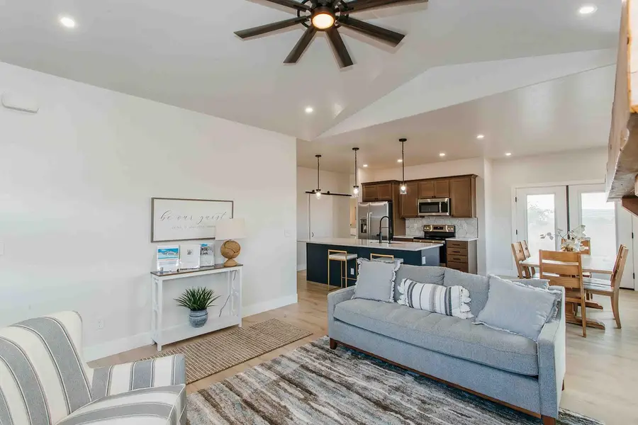 1549 Excelsior Creek Avenue, Montrose, CO 81401 - #3