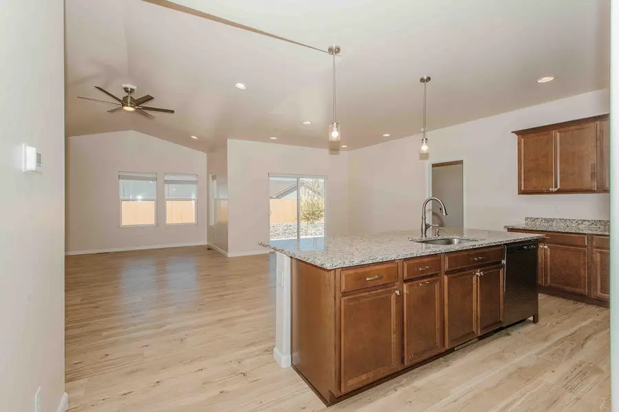 1421 Owl Creek Avenue, Montrose, CO 81401 - #3