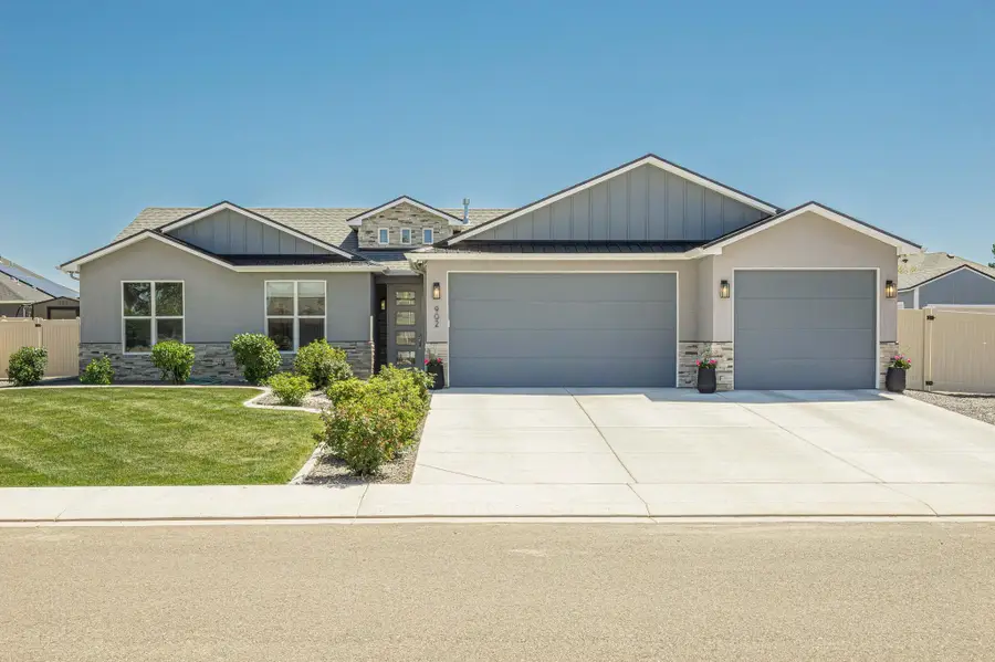 902 Cresthaven Drive, Fruita, CO 81521 - #2