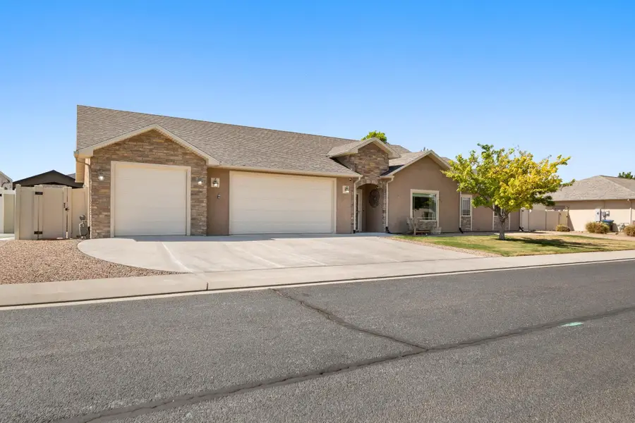 2925 Brook View Lane, Grand Junction, CO 81503 - #2