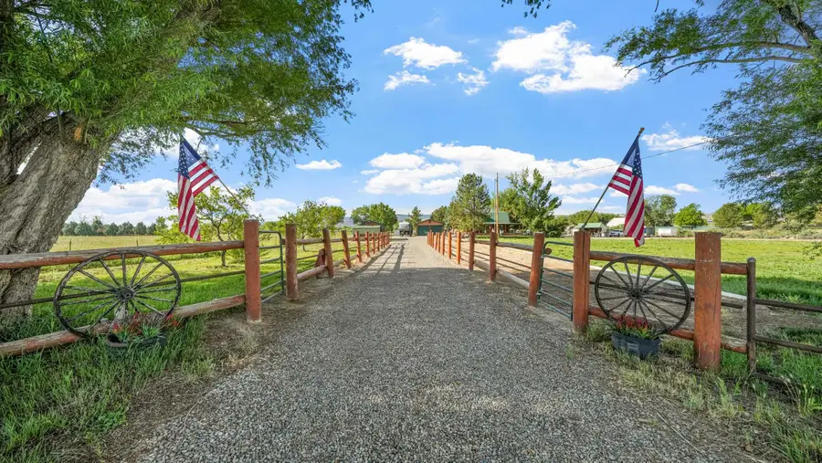 1355 N Road, Loma, CO 81524 - #2
