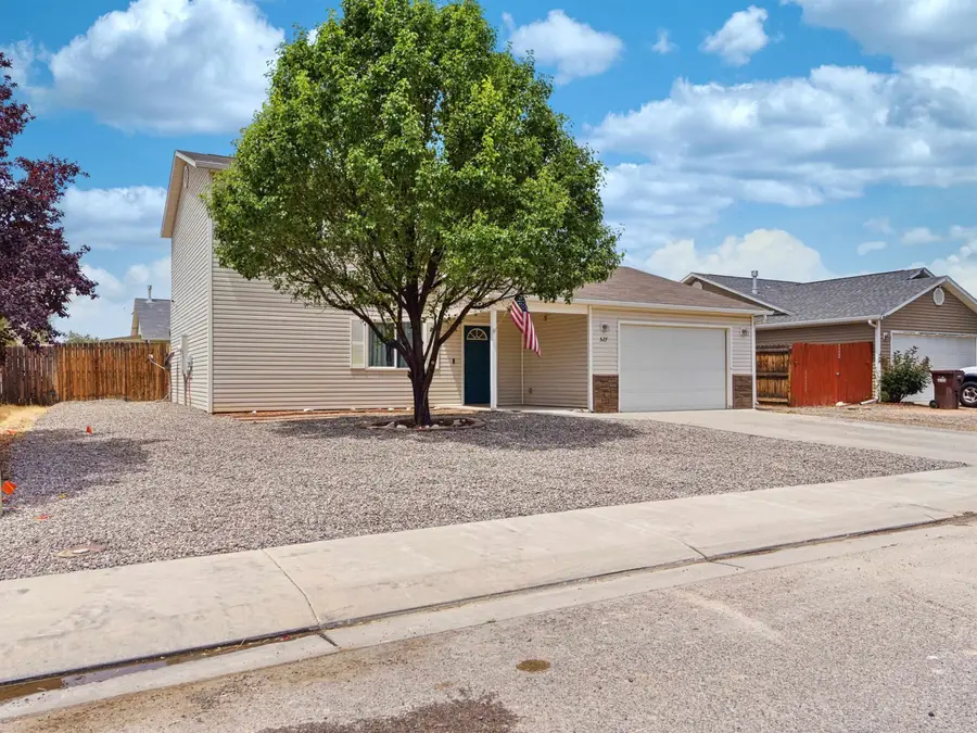 527 Autumn Breeze Drive, Clifton, CO 81520 - #3