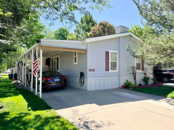 435 32 Road #608, Clifton, CO 81520