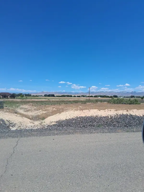 1490 Hereford Court, Loma, CO 81524