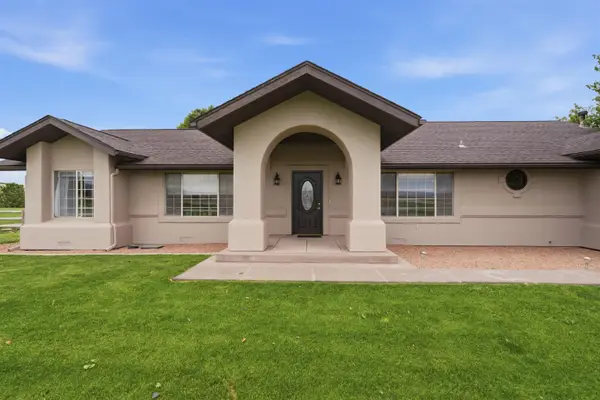 1698 Snow Eagle Court, Loma, CO 81524