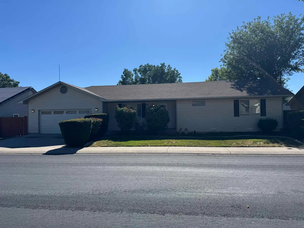 571 E Greenfield Circle, Grand Junction, CO 81504 - #1