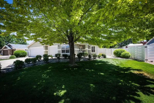 666 N Saddle Rock Drive, Grand Junction, CO 81504