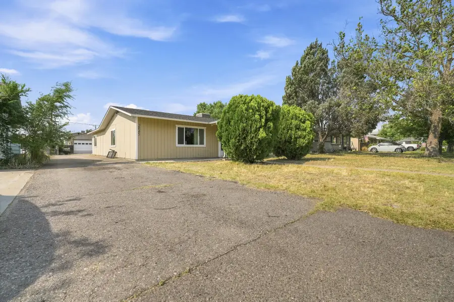 2045 Gunnison Avenue, Grand Junction, CO 81501 - #2