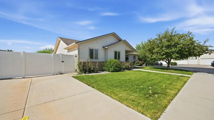 2851 Fenel Avenue, Grand Junction, CO 81501 - #2