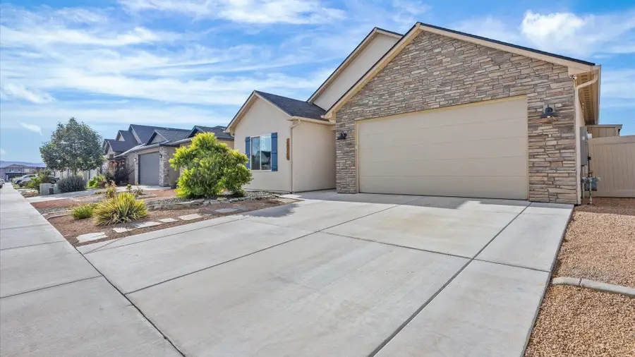 2472 Kerk Avenue #B, Grand Junction, CO 81505 - #2