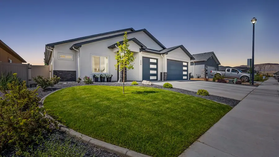 689 Anela Lane #B, Grand Junction, CO 81504 - #3