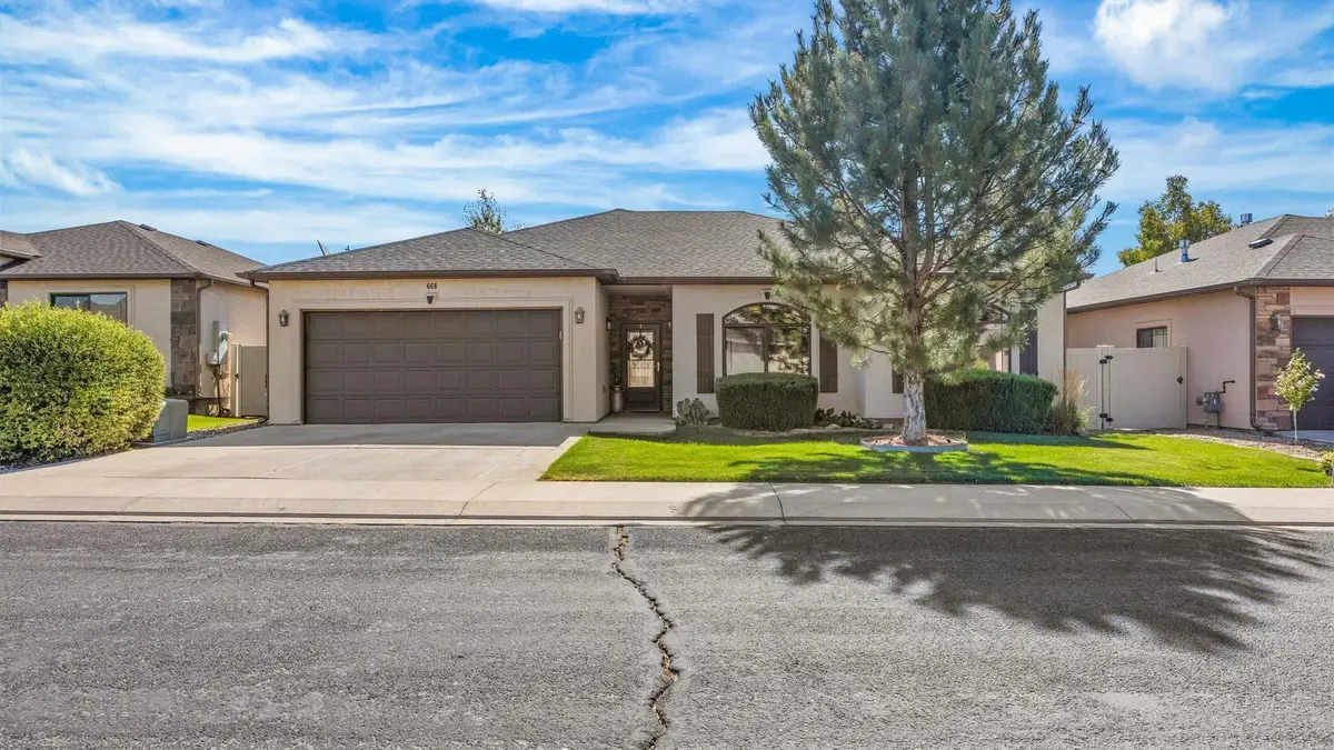 668 Muirfield Drive, Grand Junction, CO 81504 - #1