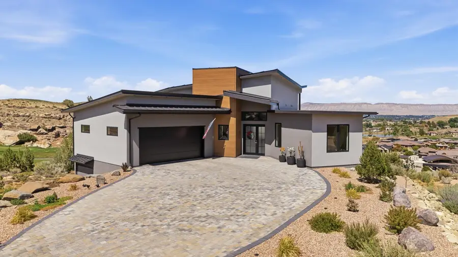 2330 W Ridges Boulevard, Grand Junction, CO 81507 - #2