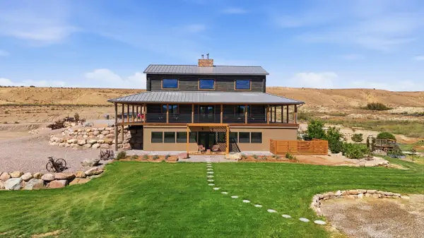 1020 Q 3/4 Road, Mack, CO 81525
