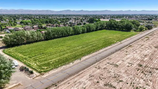 1738 I 1/2 Road, Fruita, CO 81521