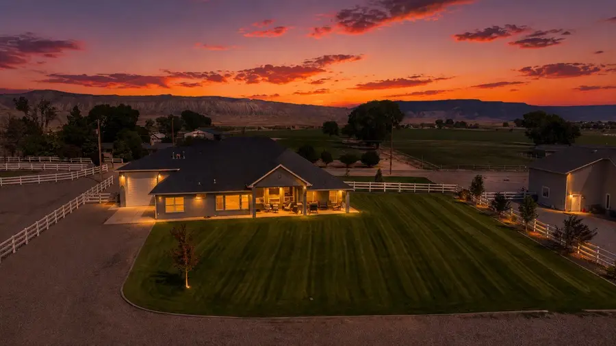 945 26 Road, Grand Junction, CO 81506 - #3