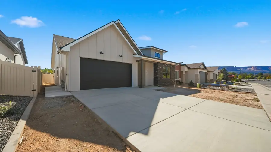 2157 Monument Lane, Grand Junction, CO 81507 - #2