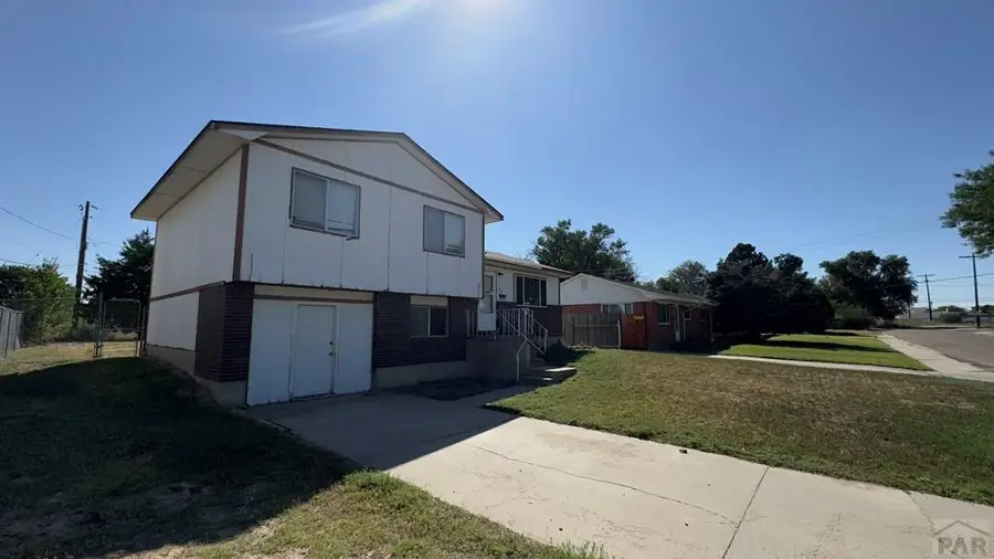 102 W 26th St, La Junta, CO 81050 - Image #3