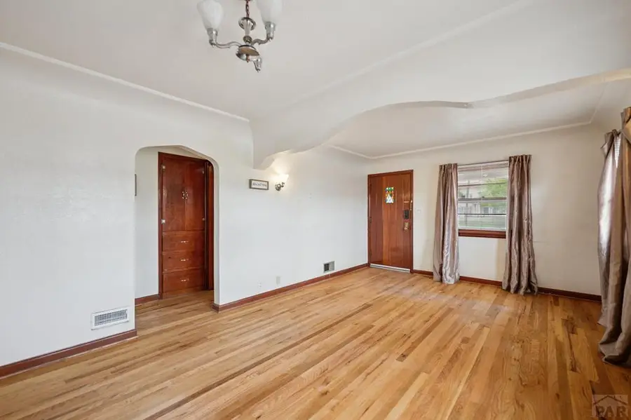 222 E Mesa Ave, Pueblo, CO 81006 - Image #2