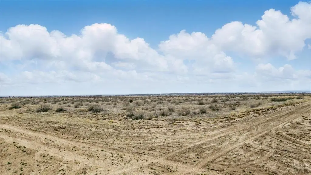 924 N Fort Amity Dr, Pueblo West, CO 81007 - Image #1