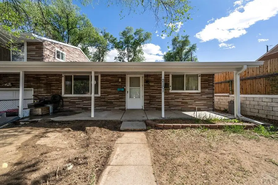 2101 Salt Dr, Colorado Springs, CO 80910 - #2