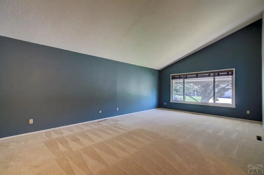 56 Sierra Dr, La Junta, CO 81050 - Image #3