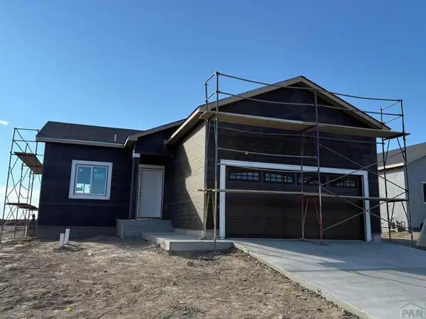 3526 Wapiti Ln, Pueblo, CO 81005