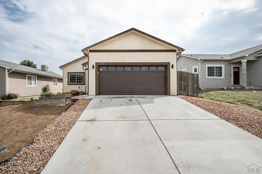 2434 W 19th St, Pueblo, CO 81003 - Image #2