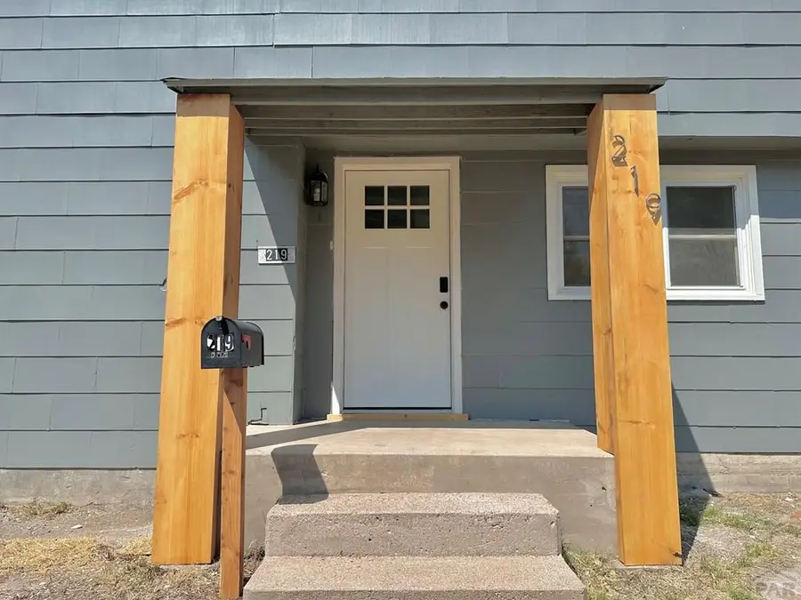 219 W 6th St, La Junta, CO 81050 - Image #3