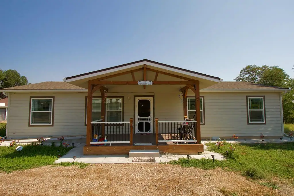 317 Spencer Ave, Aguilar, CO 81020 - Image #1