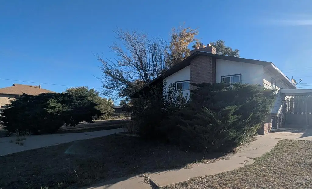 1801 Raton Ave, La Junta, CO 81050 - Image #1
