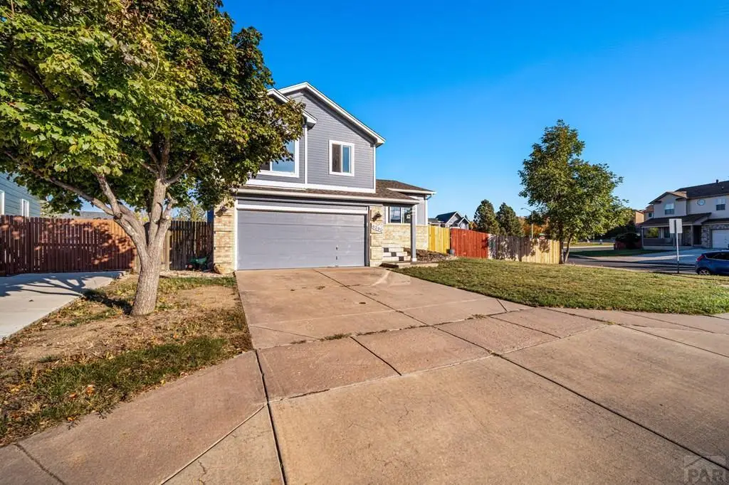 4290 Daylilly Dr, Colorado Springs, CO 80916 - Image #1