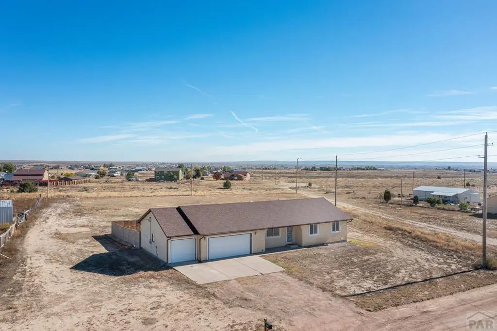 393 E Chadwick Dr, Pueblo West, CO 81007 - Image #1