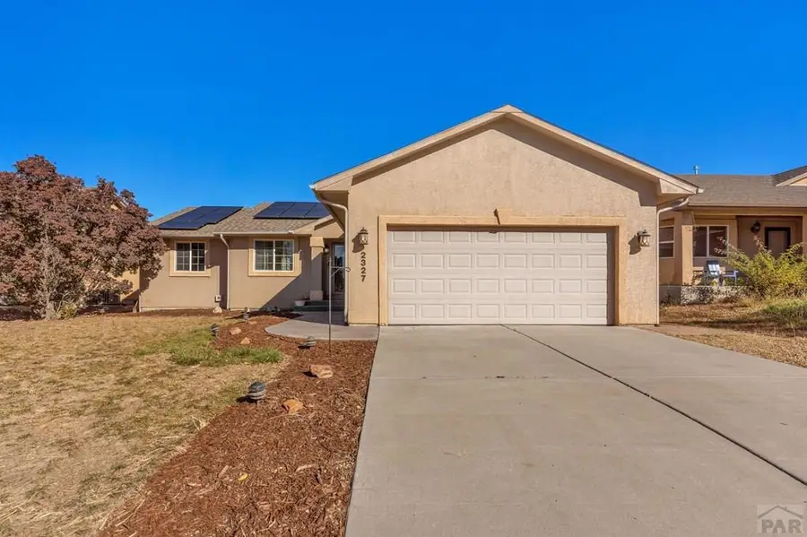 2327 Crestwood Ln, Pueblo, CO 81008 - Image #2