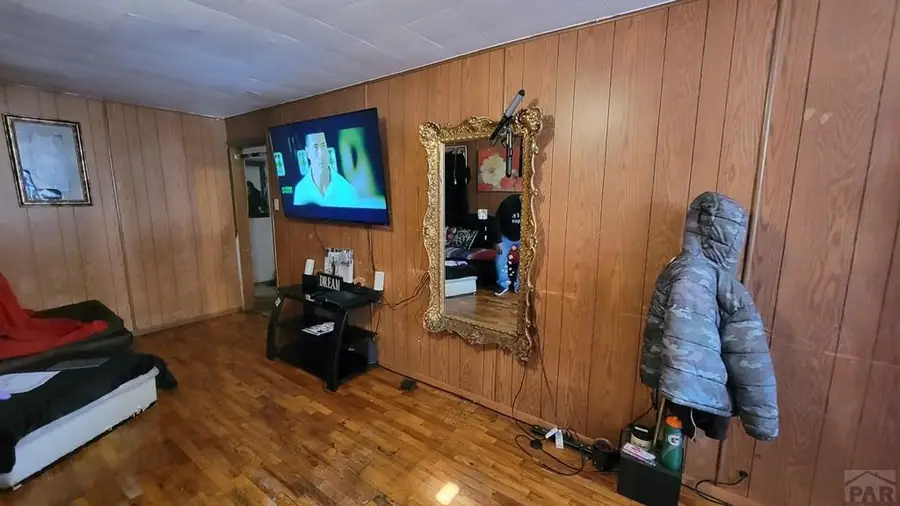 915 E River St, Pueblo, CO 81001 - Image #2